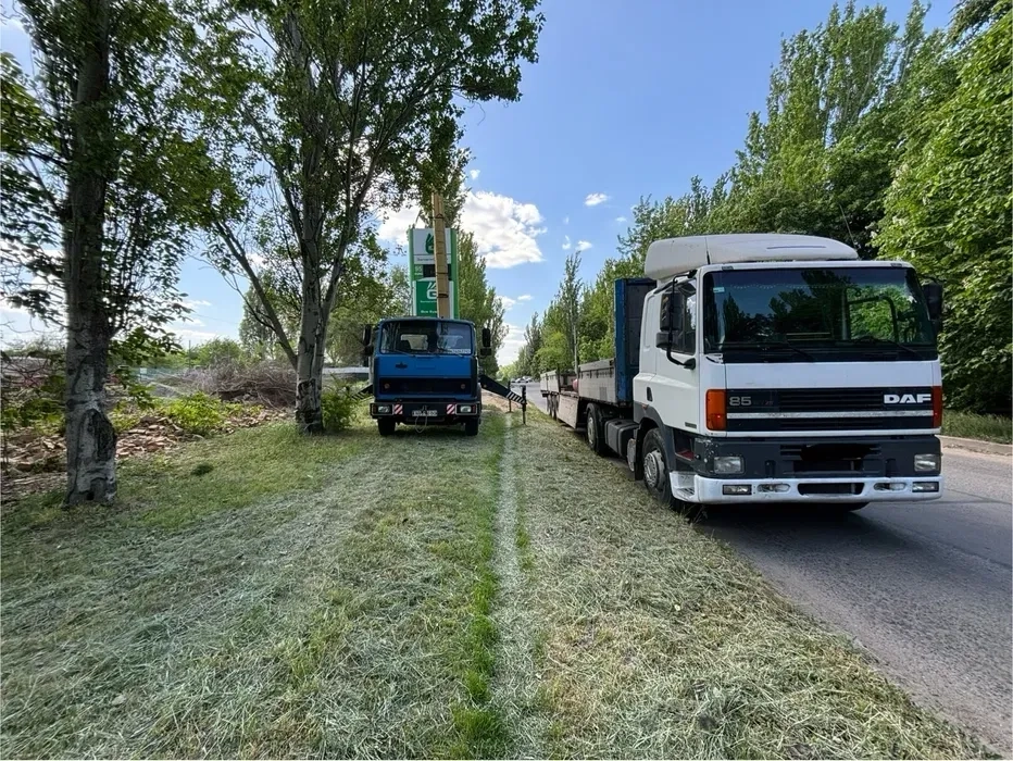 Автокран та довжемір