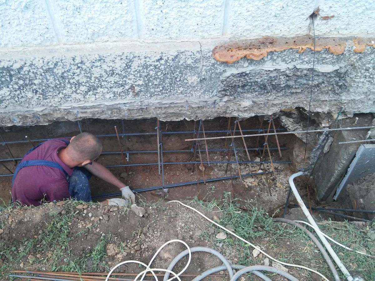 Отмостки.Фундамент. УСИЛЕНИЕ ФУНДАМЕНТОВ.