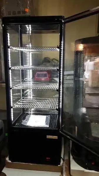 Нові кондитерська, холодильна, десертна, настільна вітрина