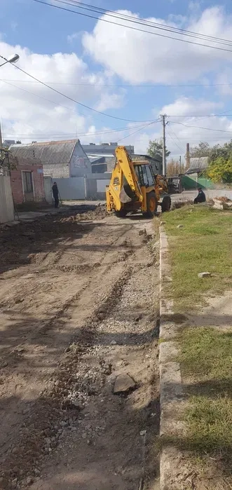 Послуги спецтехніки JCB : усі види дорожніх робіт