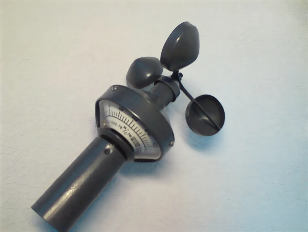 Професійний анемометр АРІ - 49