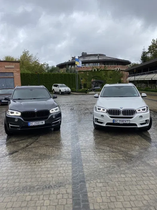 Трансфер еліт авто кортеж весілля BMW X5 F15
