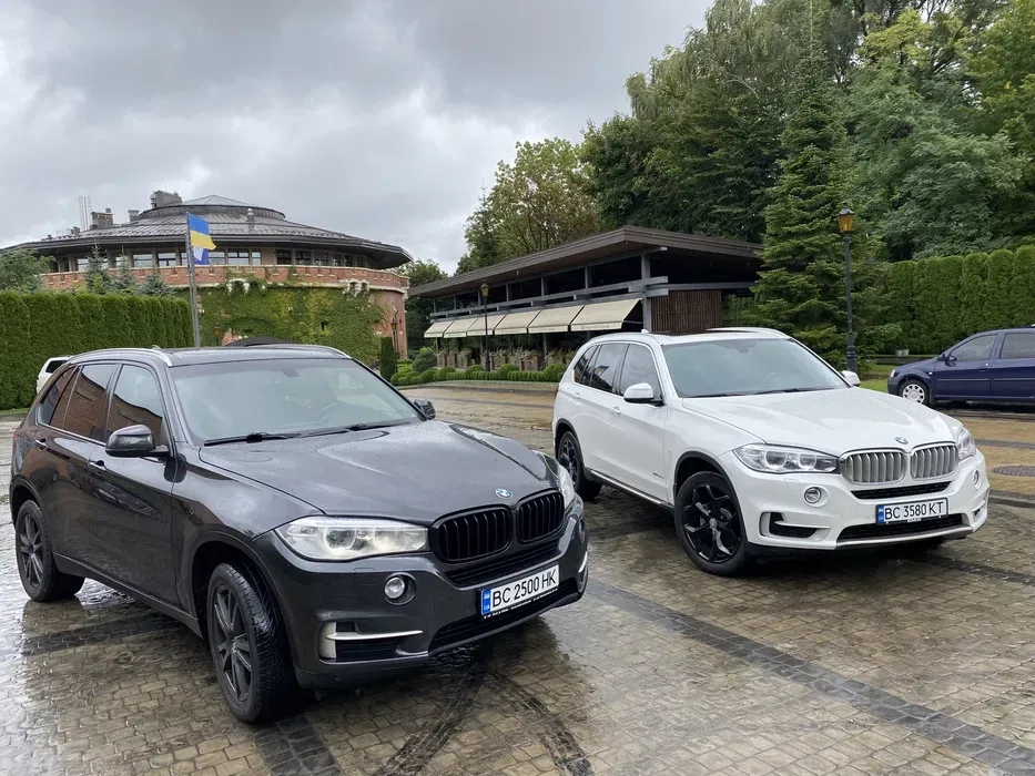 Трансфер еліт авто кортеж весілля BMW X5 F15