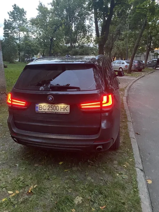 Трансфер еліт авто кортеж весілля BMW X5 F15