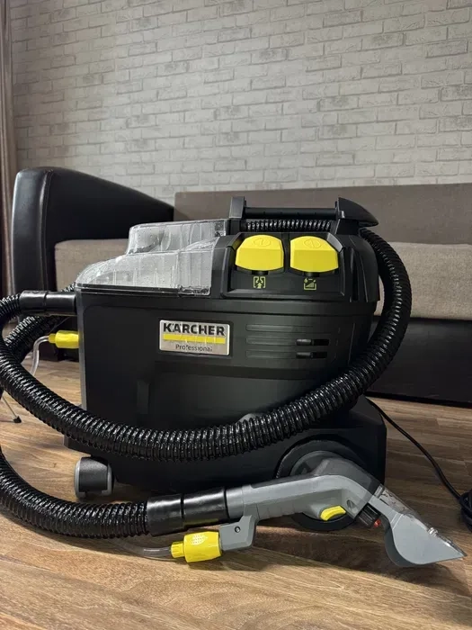 Миючий пилосос Karcher Puzzi 8/1