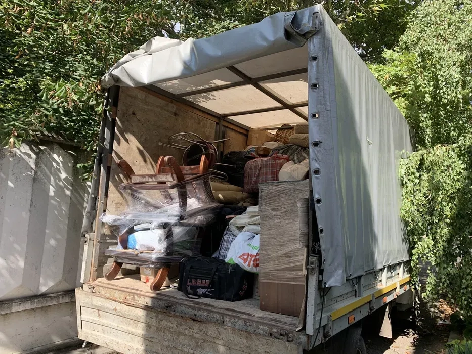 Грузоперевозки. Переезди квартирные,офисние, доставка.