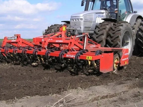 Культиватор — якісний обробіток поля