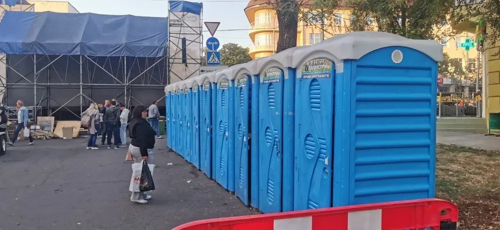 Біотуалети м.Київ, Дарницький р-н.