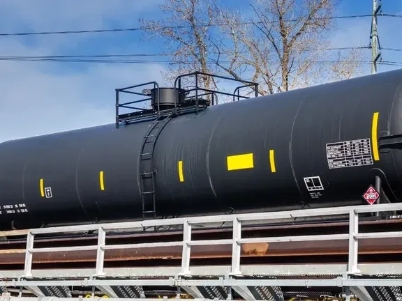 Вагон - для транспортування нафтопродуктів