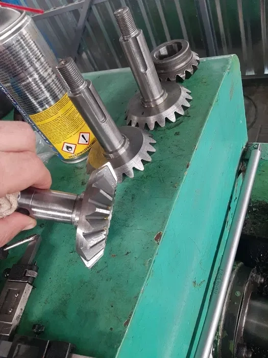 Виготовлення конічних шестерен вал-шестерен, коліс зубчатих