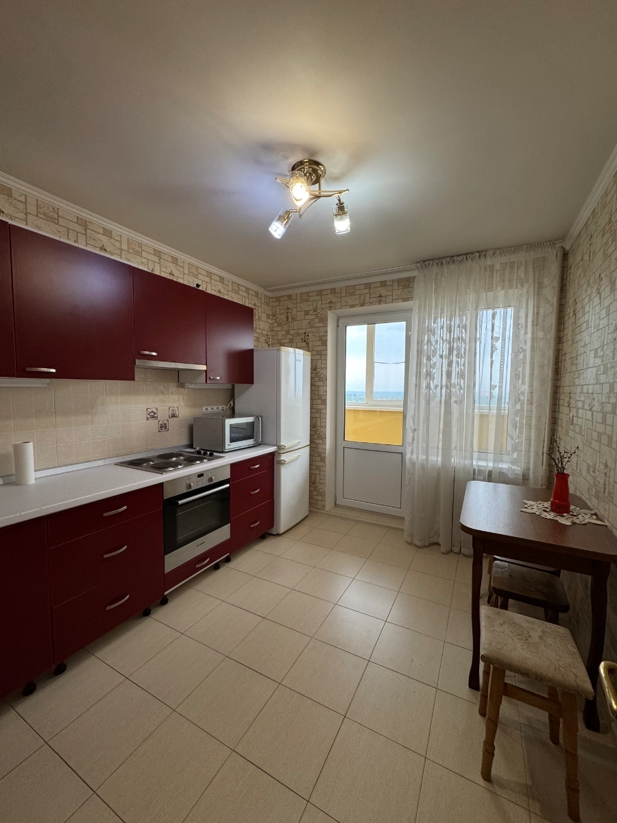 2кімнатна квартира Москаленка 8б