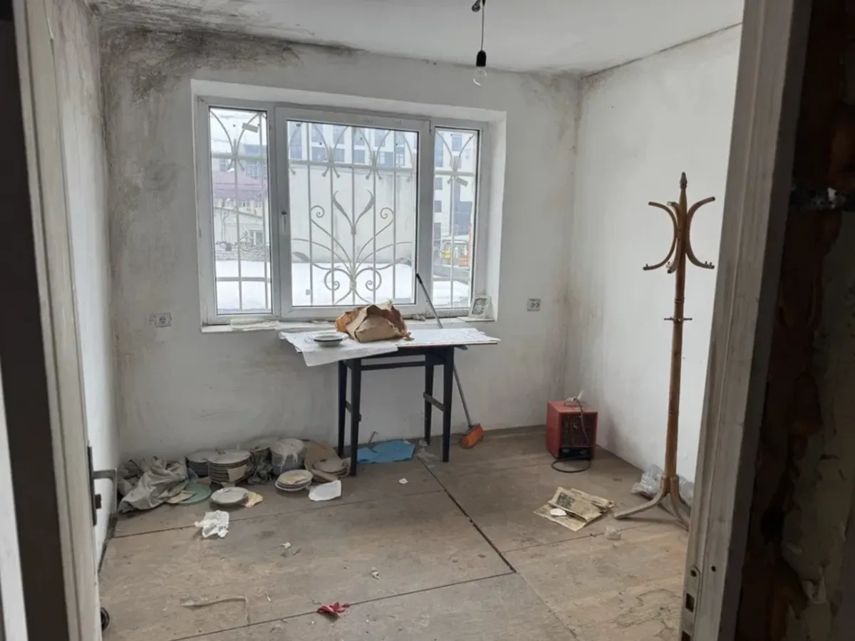 Гаражне приміщення під склад або майстерню