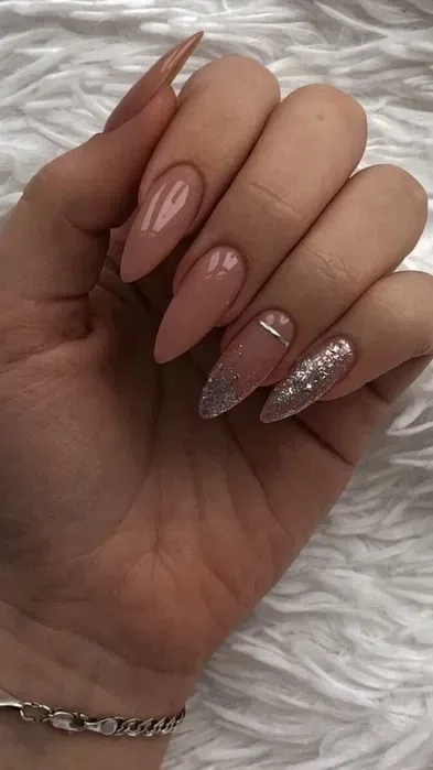 Манікюр.Френч та дизайн у вартості.Швидко. Якісно. Миколаїв.Центр