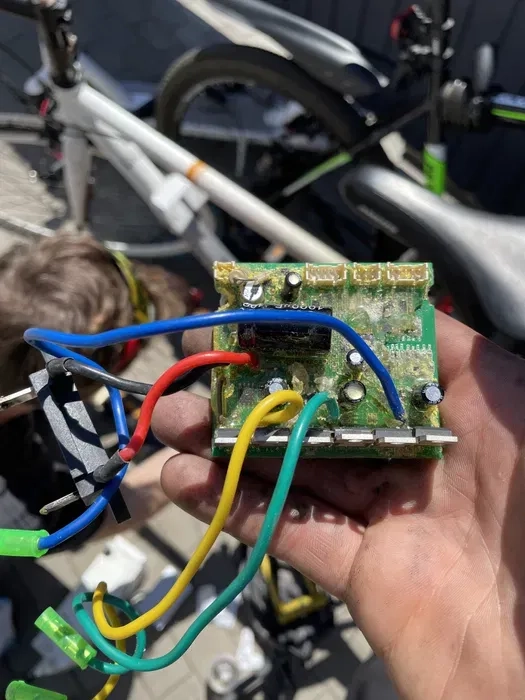 Ремонт електросамокатів, Xiaomi ninebot kugoo електро