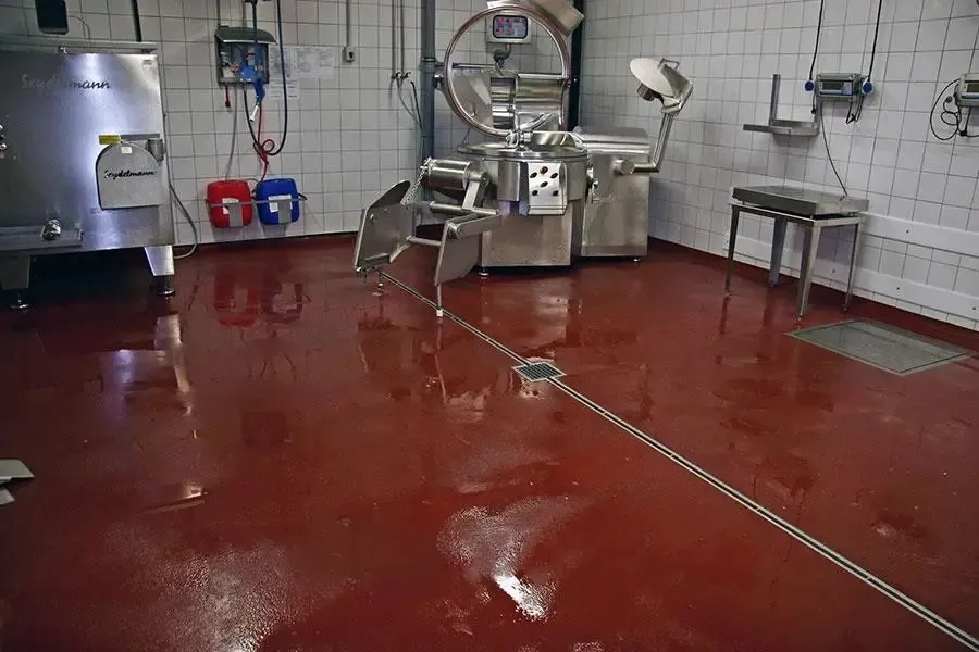 Укладання підлог для сирного виробництва