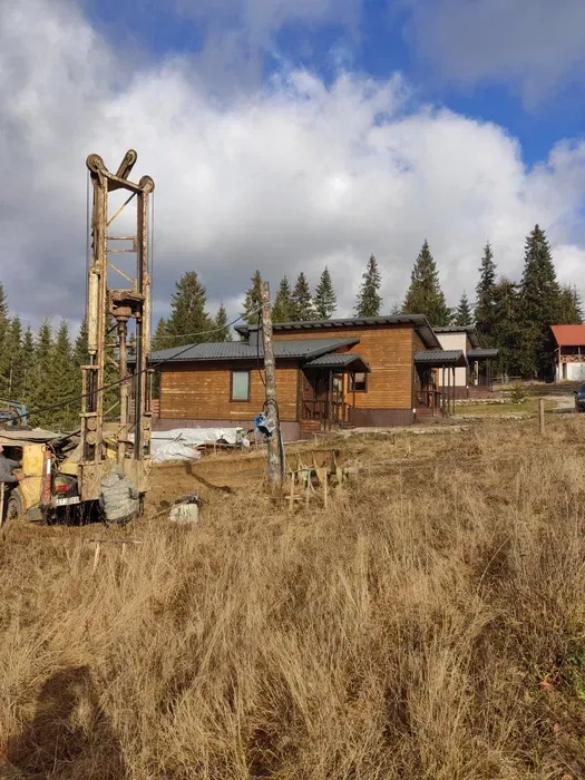 Послуги ямобура під сваї та опори