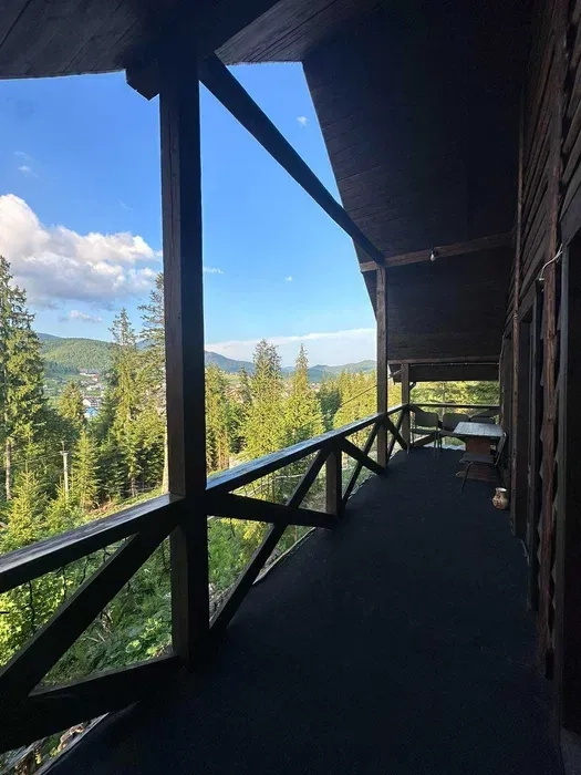 Котедж на 8 осіб відпочинок Поляниця (Карпати)