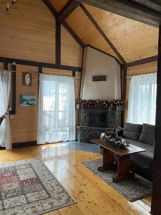 Котедж на 8 осіб відпочинок Поляниця (Карпати)