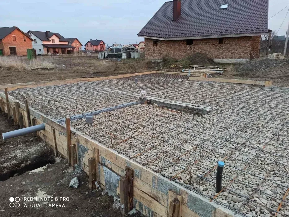 Виконуємо будівельні роботи