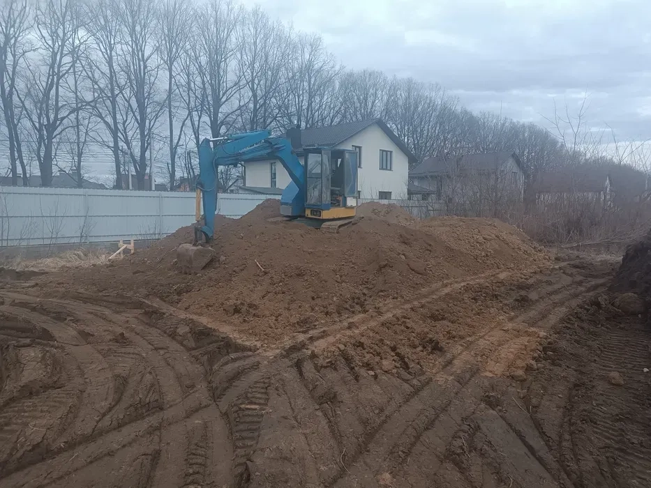 Будь-яка спецтехніки. Ціна договірна.