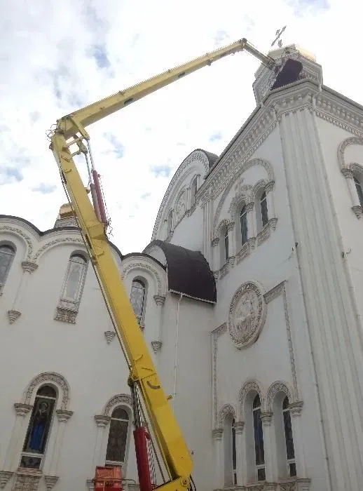 Автовишка від15 метрів до 45 метрів