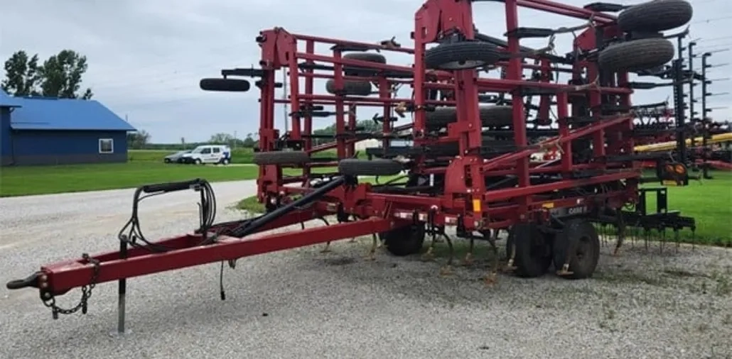 Культиватор CASE IH Tiger Mate (748)