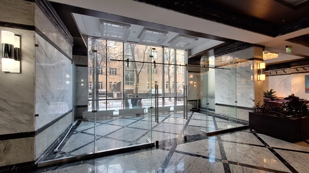 Комерційне приміщення 30 м2 в БЦ Сенатор