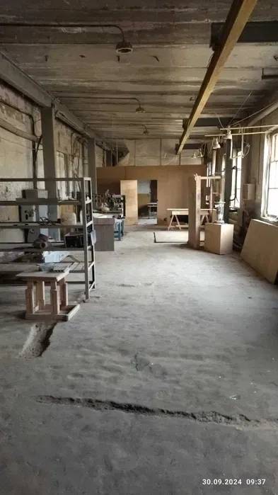 Приміщення під виробництво 200 м2 у цеху (район ХТЗ).60/за 1м2 в місяц