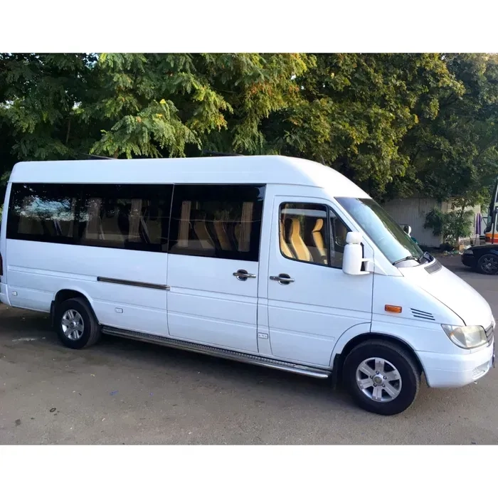 Замовлення мікроавтобусів.