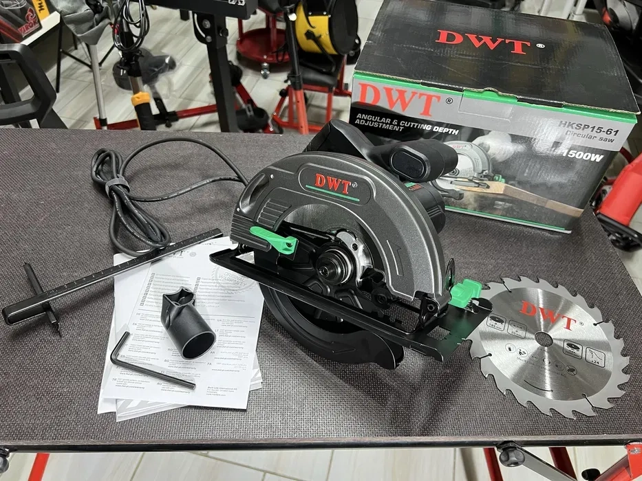 Дискова пилка циркулярна DWT HKSP15-61 На 1500 Вт 185 мм диск