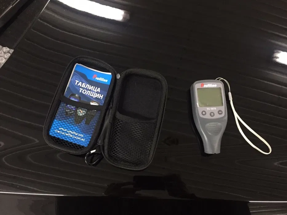 Професійний товщиномір