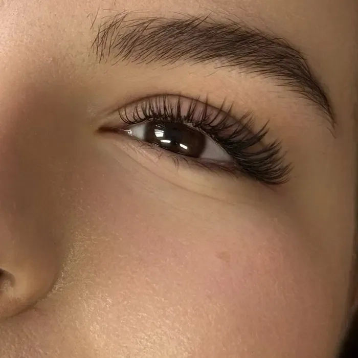 Нарощування вій / Наращивание ресниц Теремки : 2D, 3D, ламінування вій 500 грн.