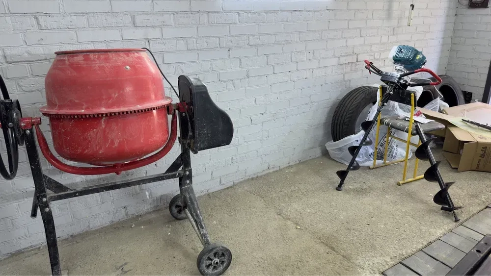 Бетономешалка бетонозмішувач без задатку