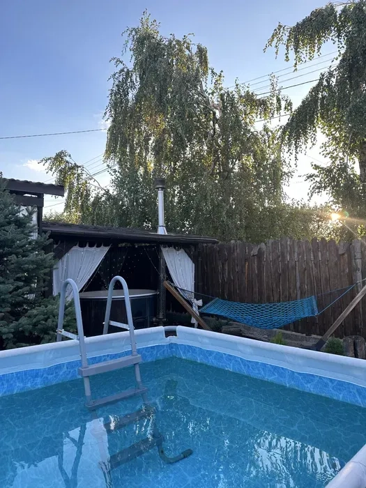 Для компаній 1500/год Будинок з басейном, мангалом, лазнею, спа-чан