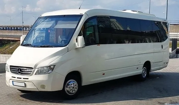 042 Автобус на весілля трансфер Mercedes-Benz білий