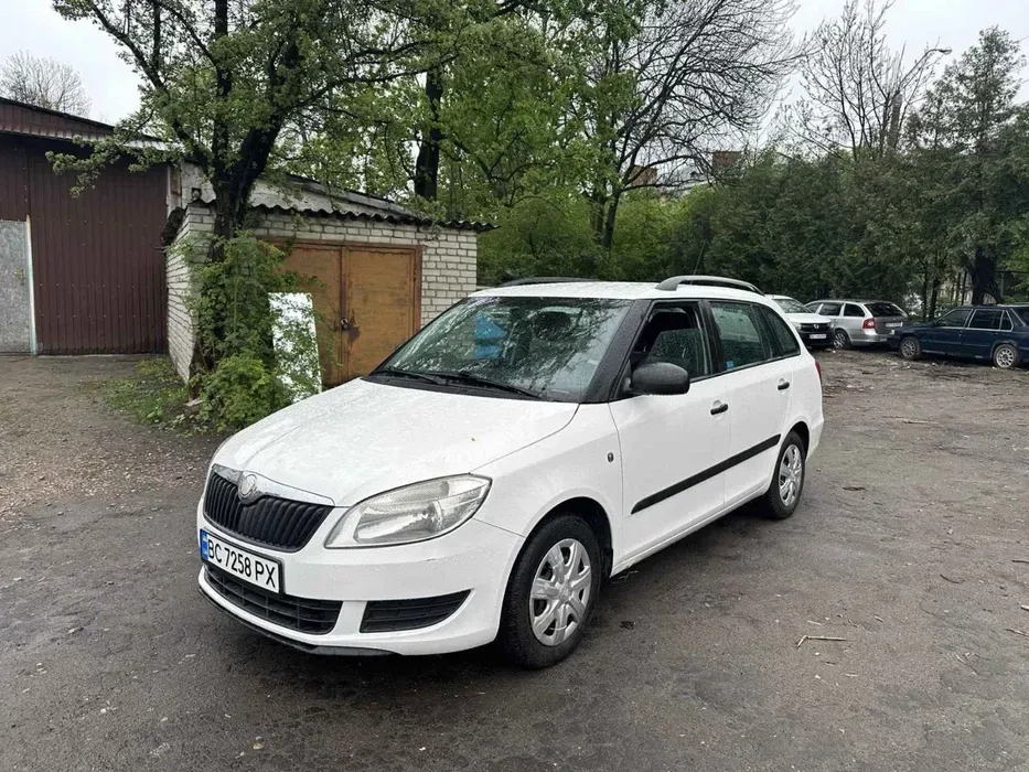 Skoda Fabia/Renault Logan/Dacia Sandero/Kia/Volkswagen
