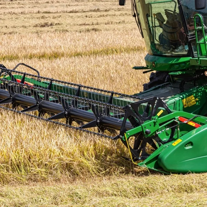 Жниварка JOHN DEERE R625 надійна та вигідна