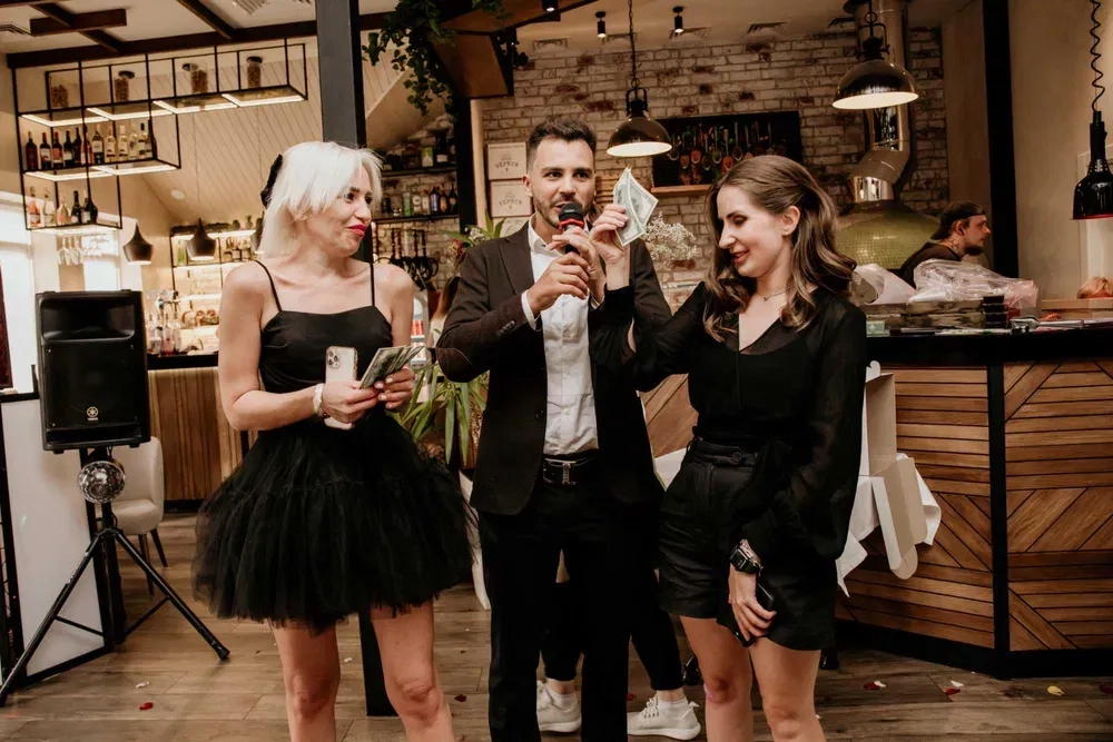 Ведучий/Весілля/Ведущий недорого/НОВИЙ РІК/Корпоратив/Ювілей/Христини