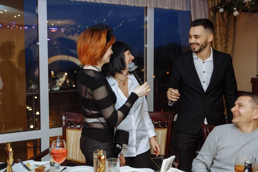 Ведучий/Весілля/Ведущий недорого/НОВИЙ РІК/Корпоратив/Ювілей/Христини