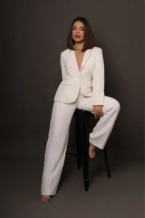 Професійна нейрофотосесія. ШІ-фото