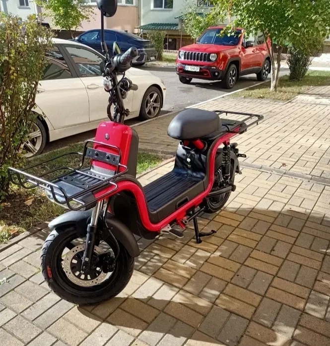 Електроскутер glovo доставка