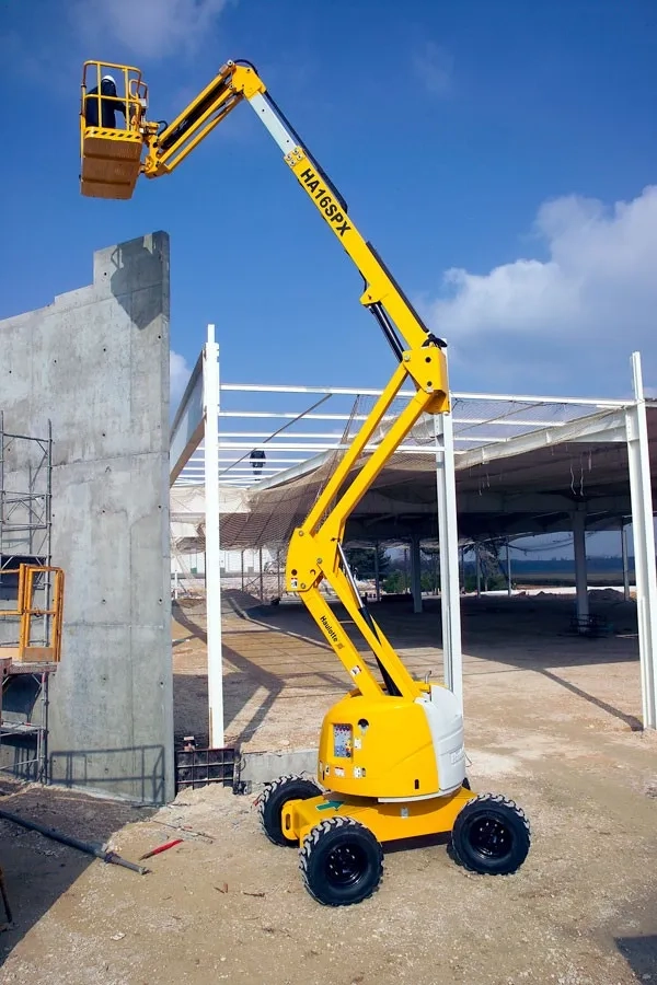 Дизельний колінчастий підйомник Haulotte HA 16SPX