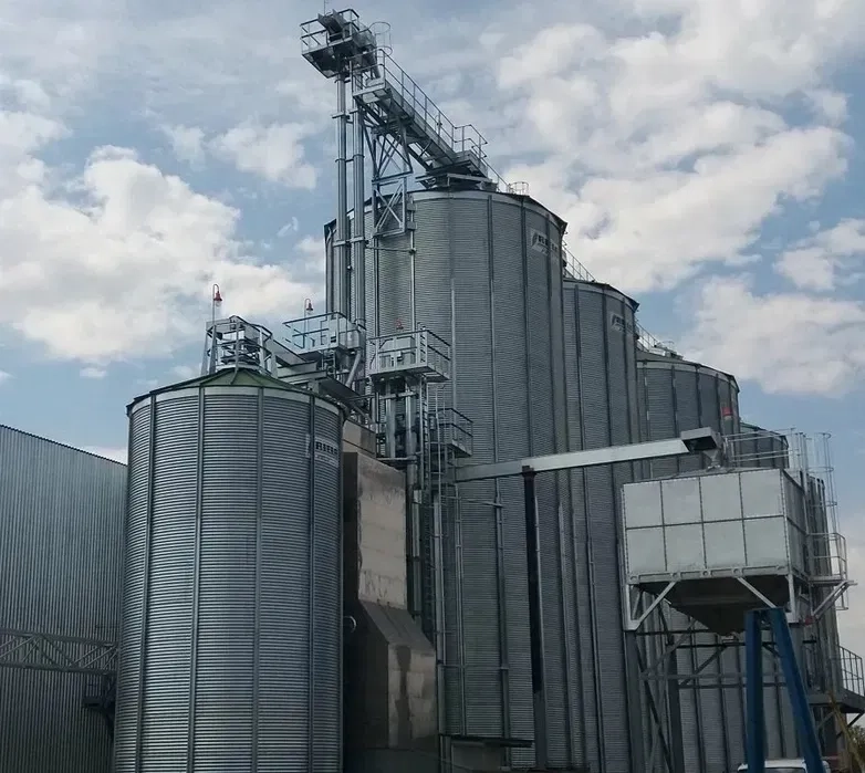 Викуп ємнотсті. Викупимо промислові бочки, резервуари.