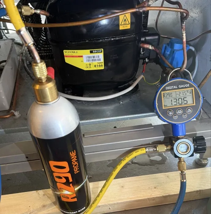 Ремонт холодильников на дому. Профессионально, быстро и с гарантией!