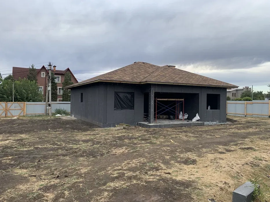 Монтаж покрівельних робіт з різних матеріалів