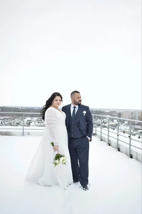 Весільний фотограф. Зроблю вам гарні весільні фотографії.