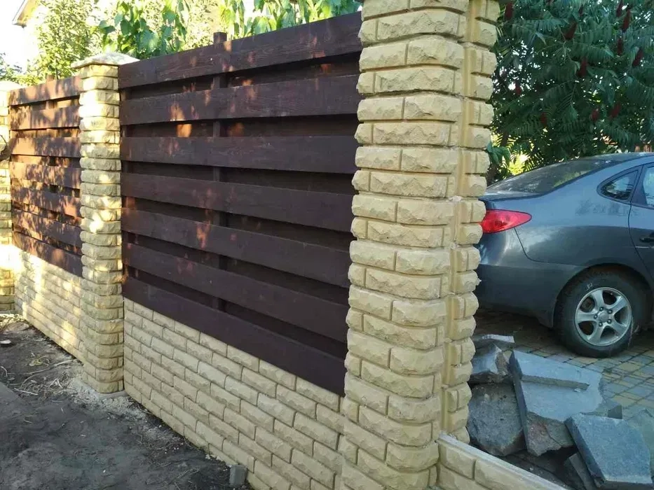 Паркани, забори, огорожі. Вимірювання висот ділянки. Харків та область