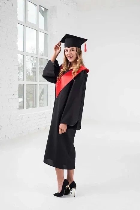 Мантії магістра в Івано-Франківську, мантії європейського зразка