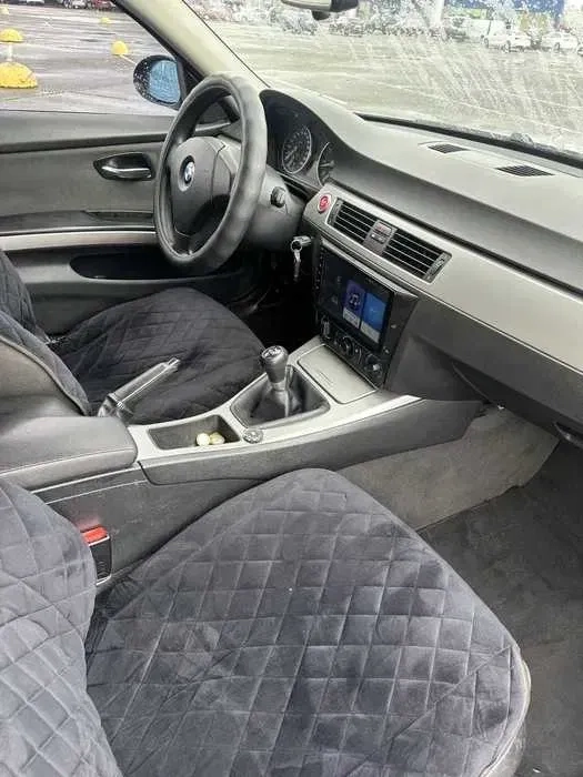 Фінансова Програма Користування BMW: Автомобіль Преміум Класу з Першим Щоденним Внеском лише від 400 Гривень.