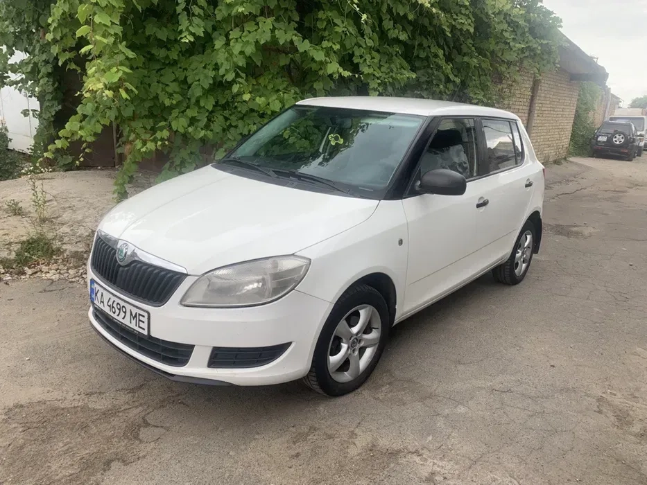 Авто Skoda Fabia 